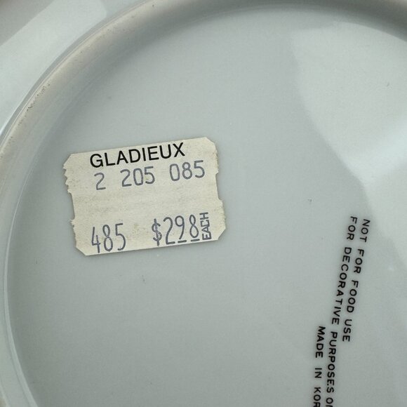 Vtg Indiana Round Souvenir Plate Bird Racecar Flower Ceramic White Cream Silver - Picture 12 of 13